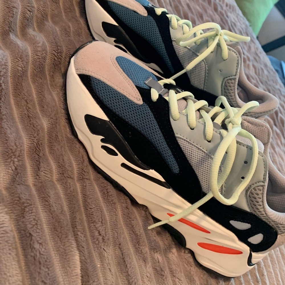 Yeezy Boost 700 Wave Runners
